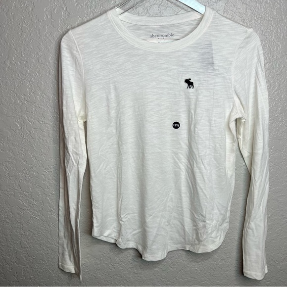 NWT Abercrombie&fitch Kids Long Sleeve White Top - Picture 2 of 7